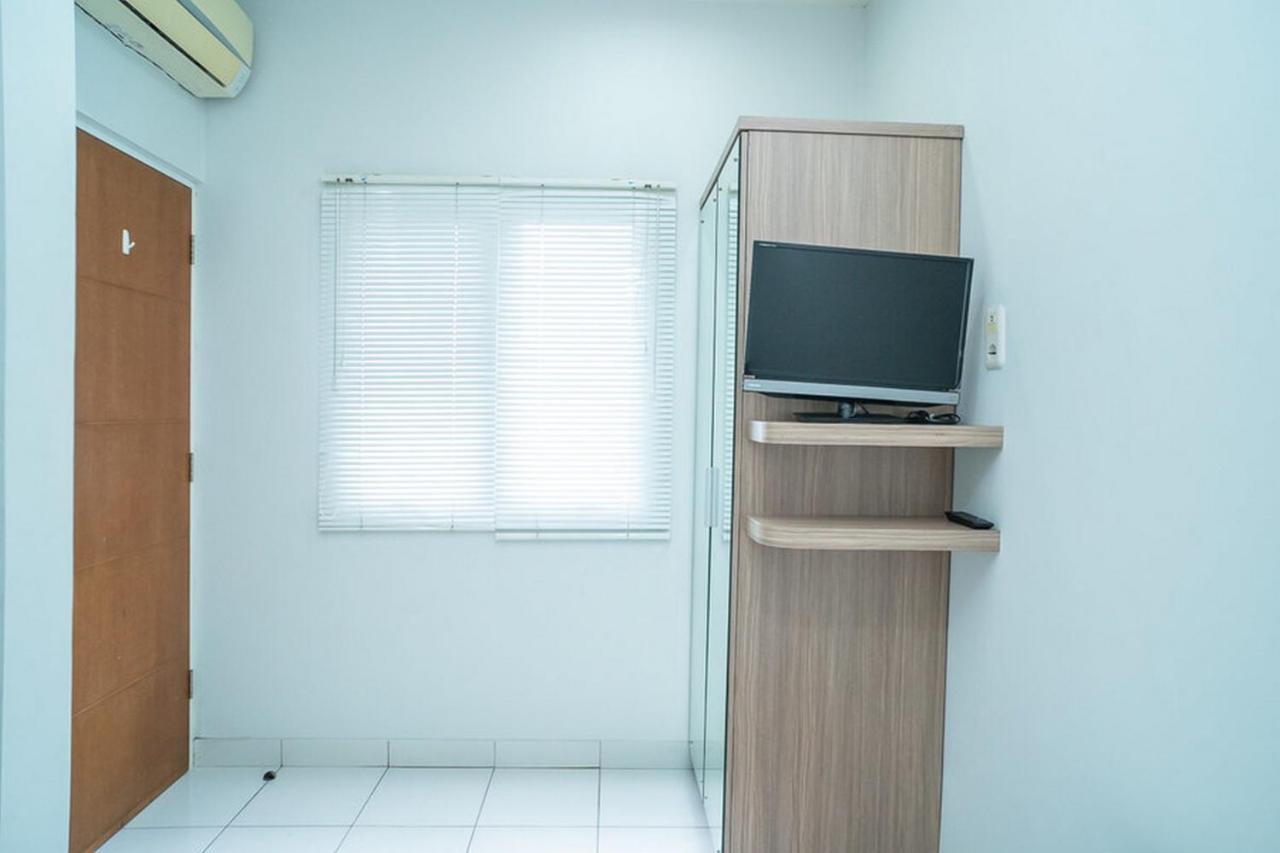 Koolkost Near Pasar Slipi Jaya Hotel Jakarta